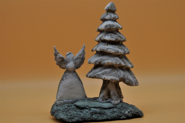 Goldmarmorengel mit Binntree